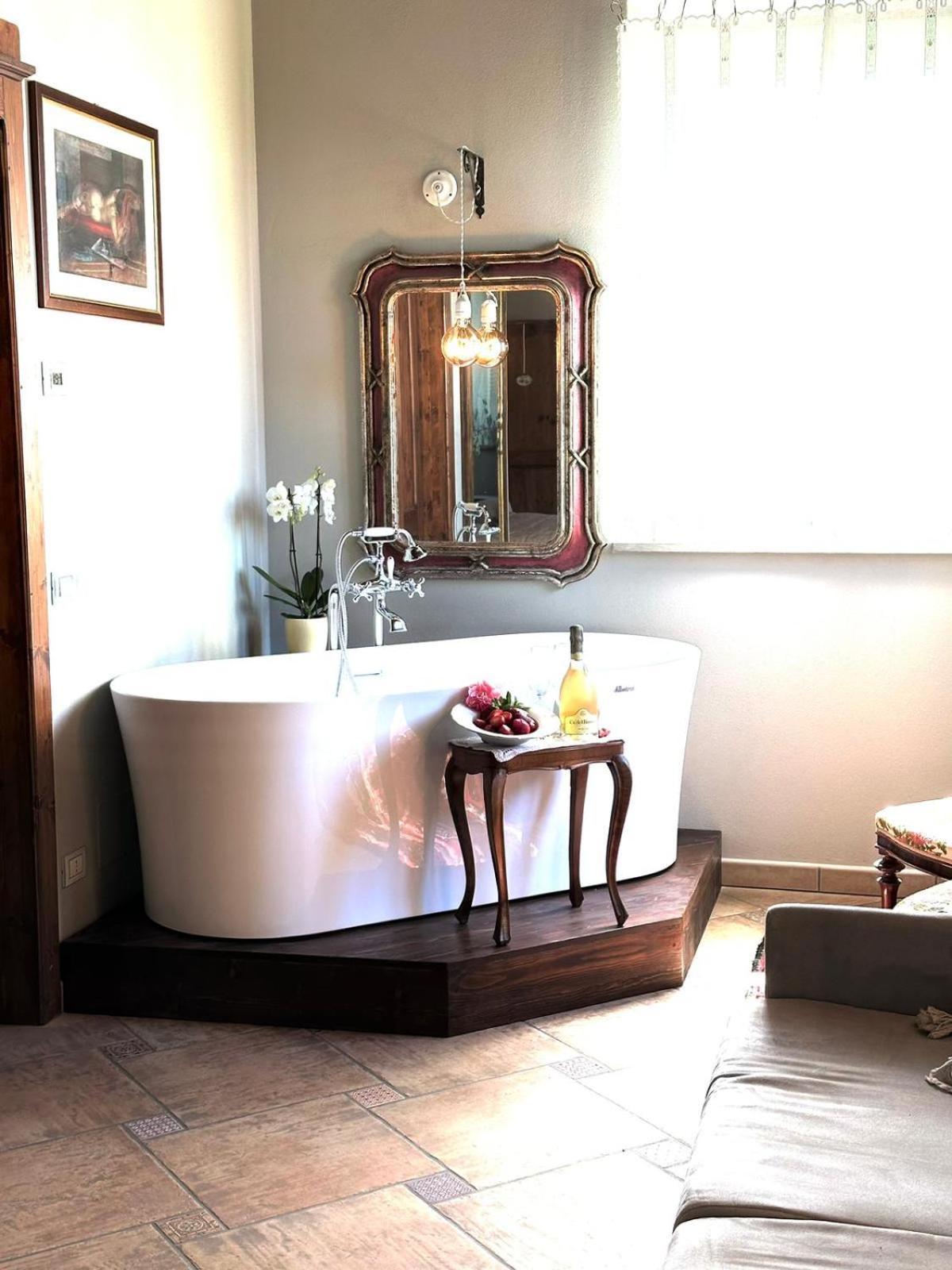 Locanda Antico Casale تْشيزيناتيكو المظهر الخارجي الصورة